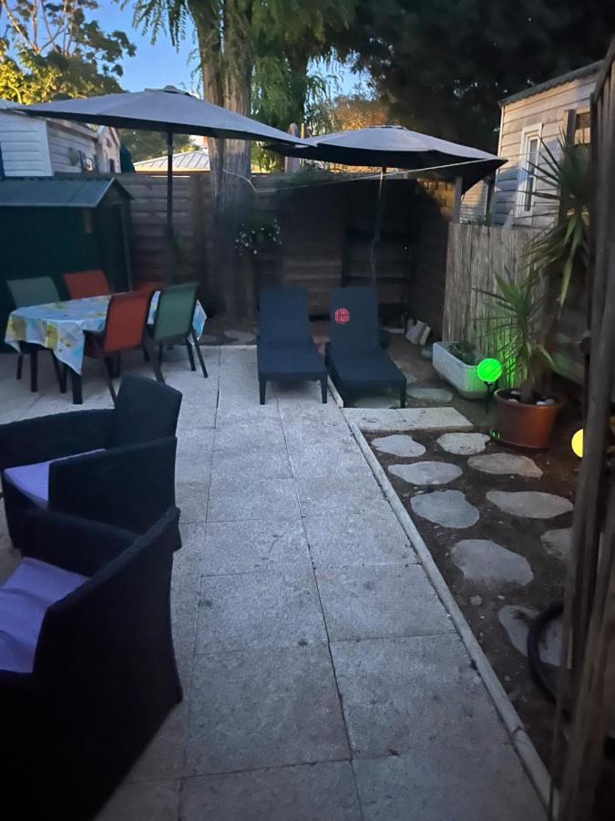 Mobil Home Bungalow 6 Personnes Villeneuve Loubet Plage Marina Baie Des Anges Exterior foto